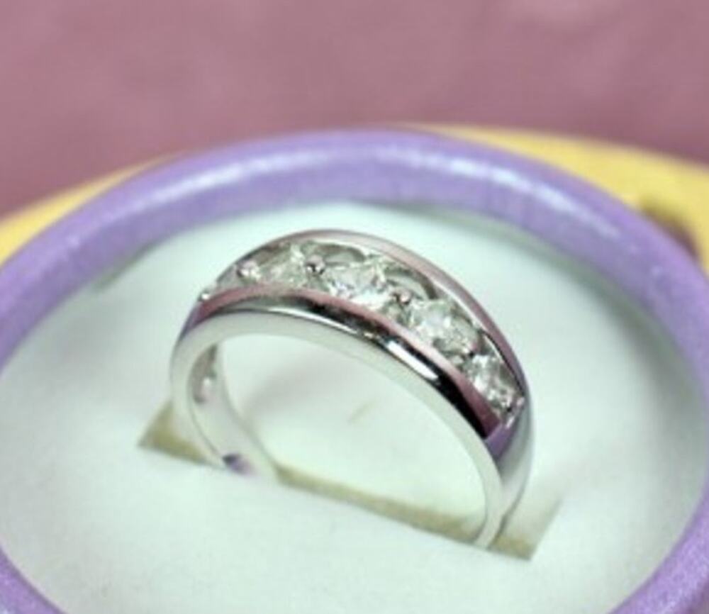 925 Sterling Silver CZ Band Ring Size 9.75